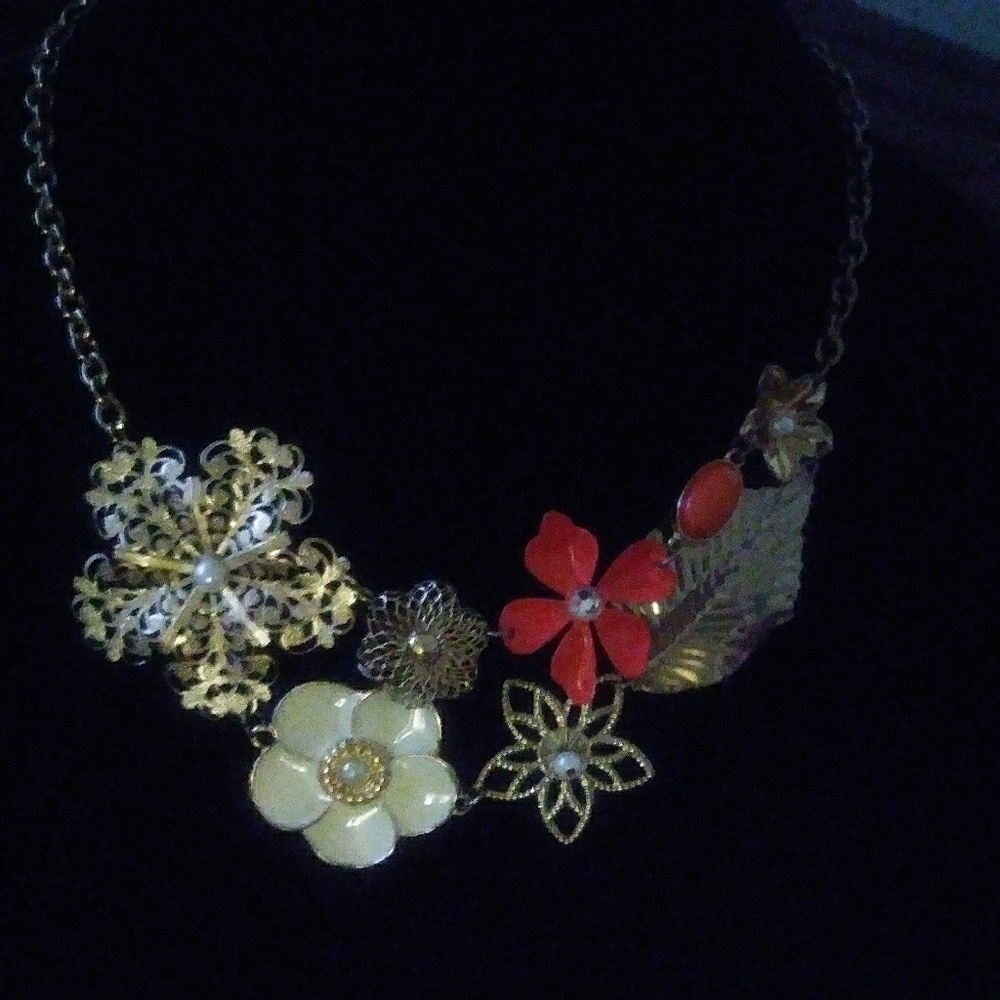 Flower Fasion Necklace